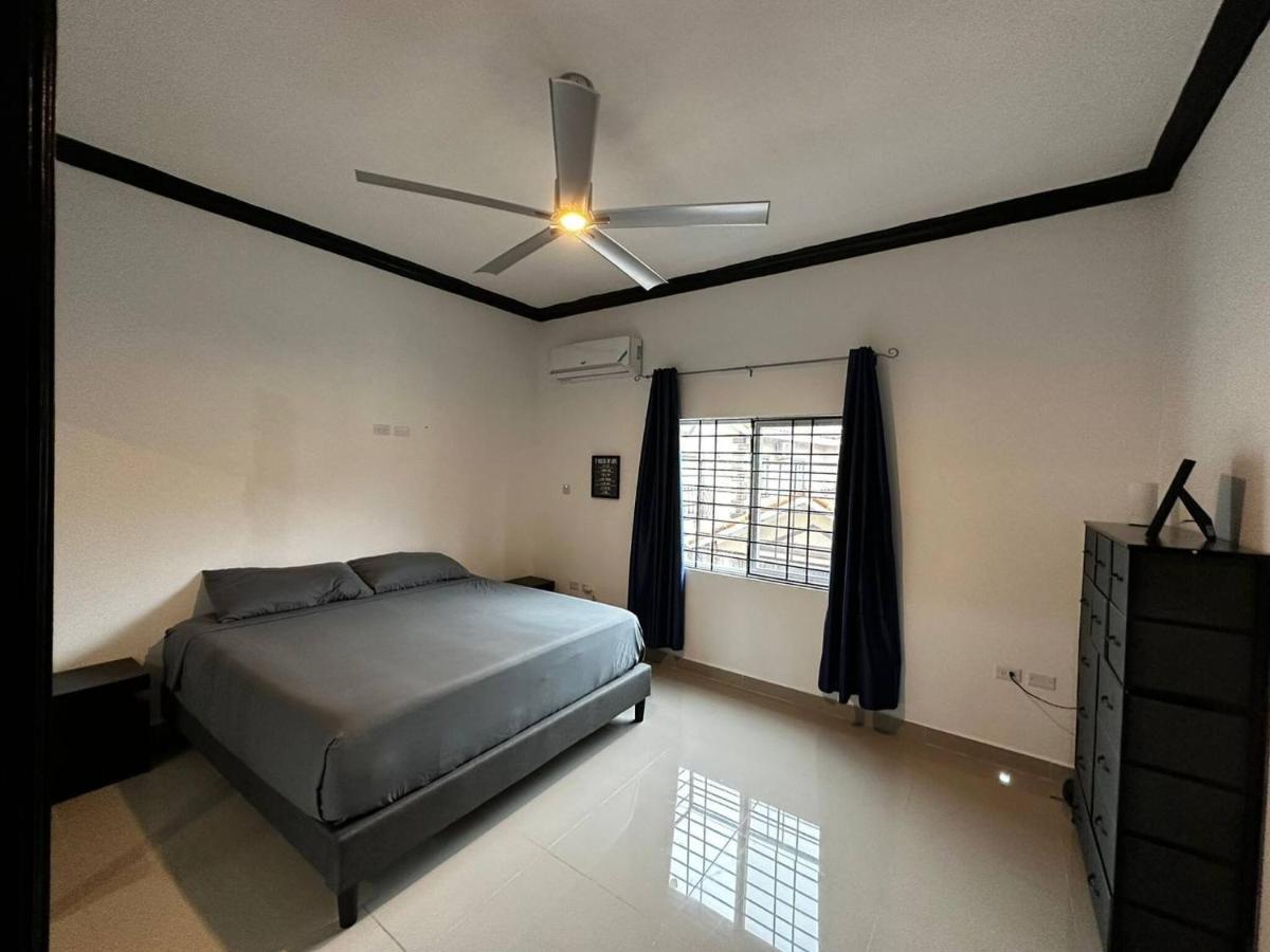 Brand New Pool Manor Park With Wifi Centrally-Located Kingston Exterior photo